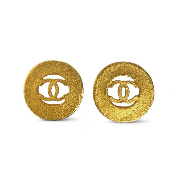 CHANEL Vintage CC Logo Gold Plated Circular Earrings - Picture 4 of 12